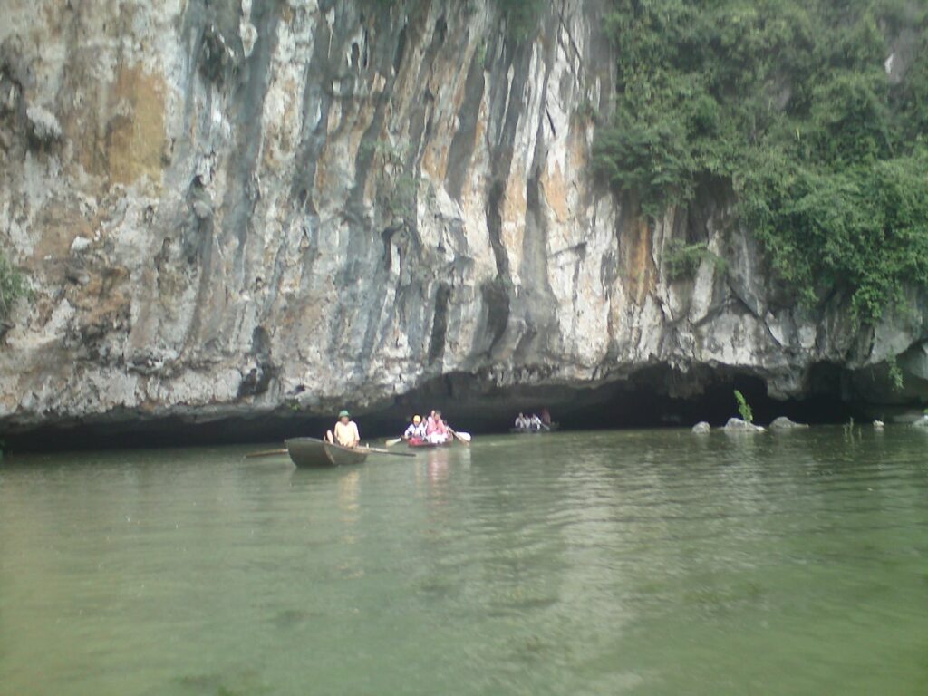 Tam Coc caves adventure