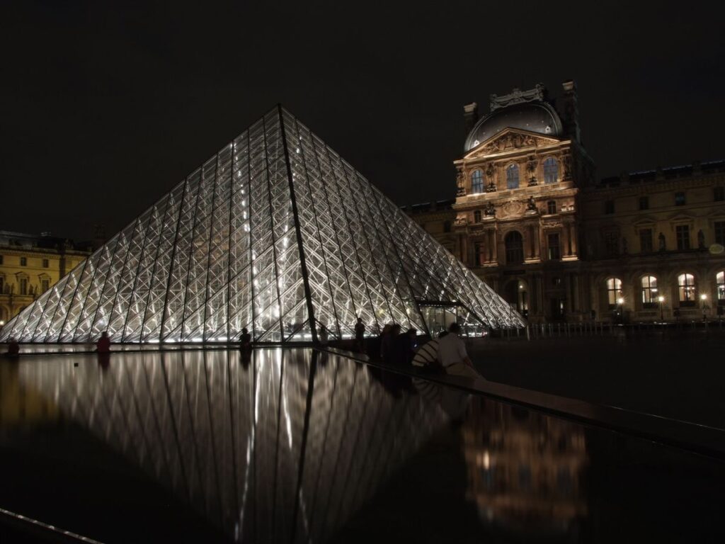 Louvre, Paris