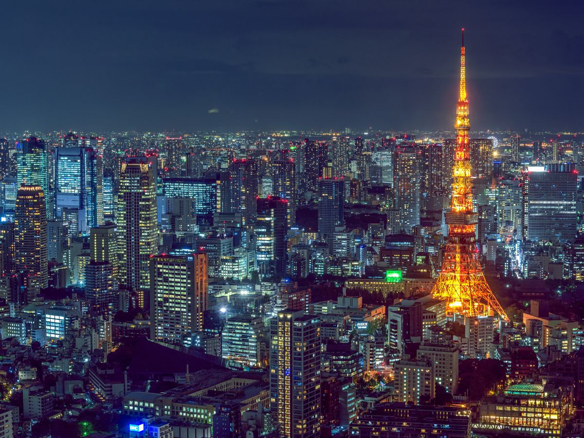 Tokyo at night