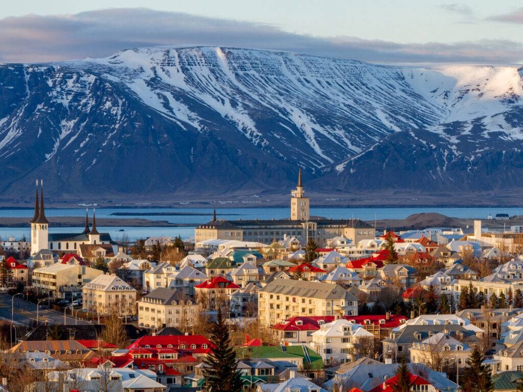 Backpacking in Iceland - City view