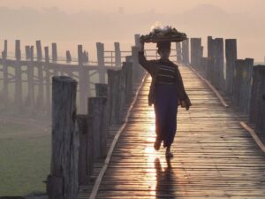 Myanmar backpacking